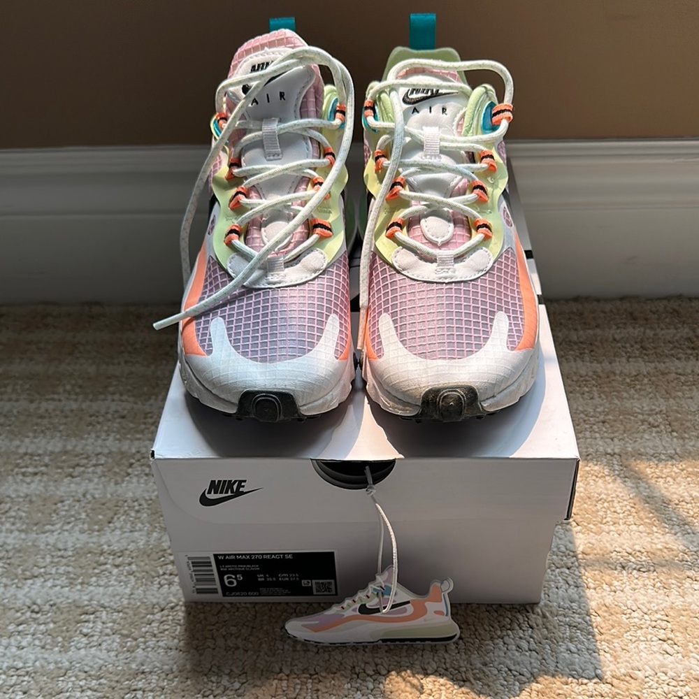 Nike Air Max 270 React Se